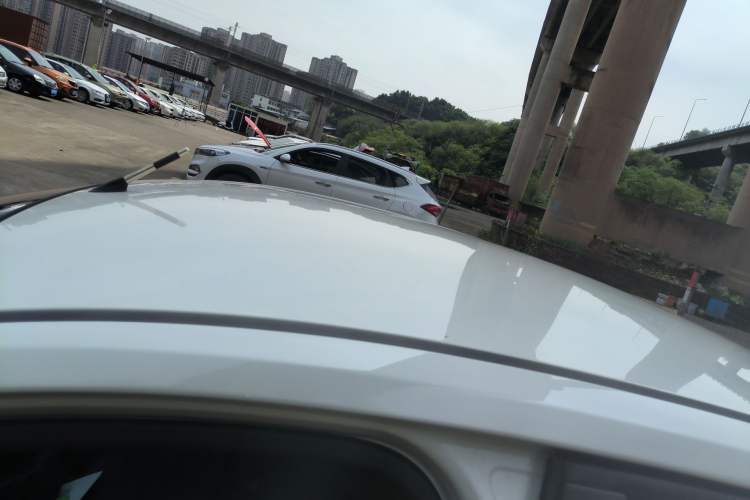 Used Ford Focus 2013 Hatchback Classic 1.8L Automatic Base Model Roof