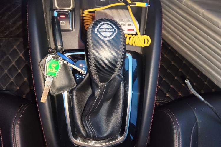 Used Nissan Qashqai 2022 2.0L CVT XV Smart Enjoyment Version Gear Lever