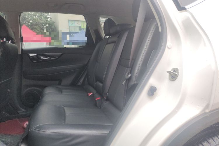 Used Nissan X-Trail 2023 Classic 2.0L Two-Wheel Drive Smart Connect Premium Edition
