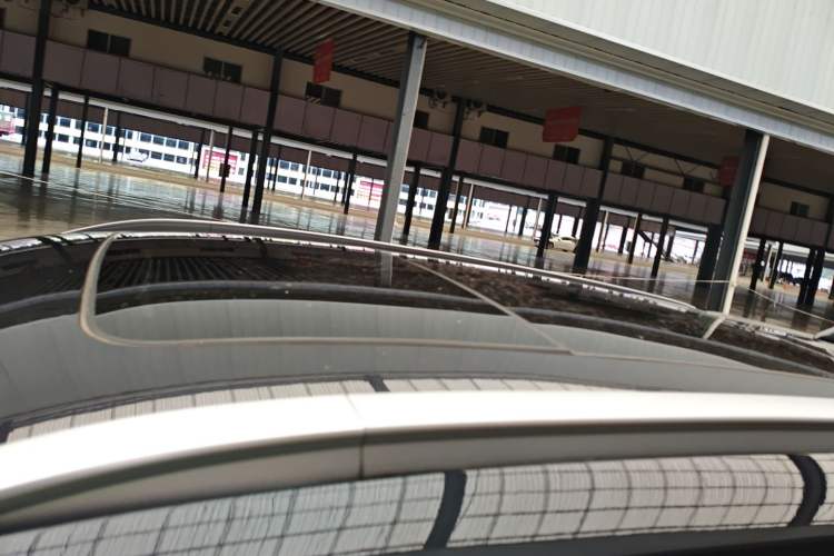 Used EXEED Lingyun 2024 300T Two-Wheel Drive Starlight Edition Roof