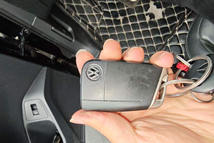 Used Volkswagen Tiguan L 2021 330TSI Automatic Two-Wheel Drive R-Line Enhanced Edition