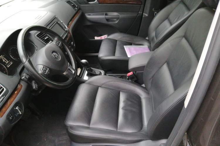 Used Volkswagen Sharan 2015 1.8TSI Comfort Model Left Front Seat