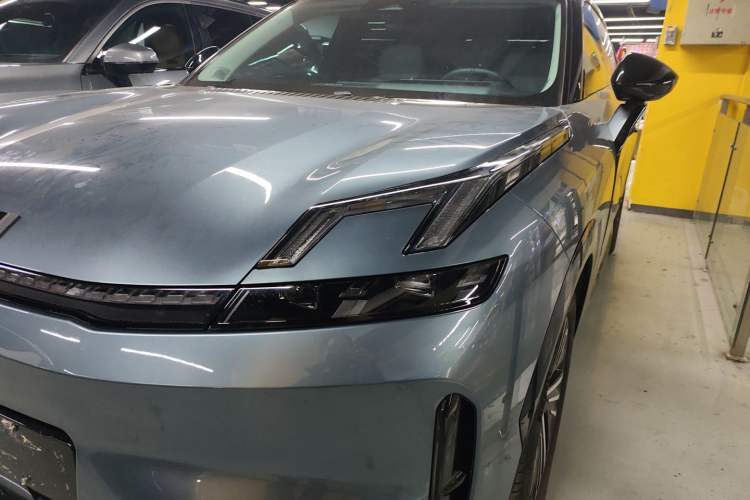 Used Lynk & Co 08 EM-P 2025 245km Ultra-Long Range Halo
