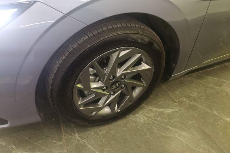 Used Hyundai Elantra 2023 1.5L CVT GLS Leading Edition
