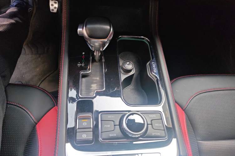 Used BAIC Off-Road BJ40 2018 PLUS 2.3T Automatic Four-Wheel Drive Flagship Version China V Emission Standard
