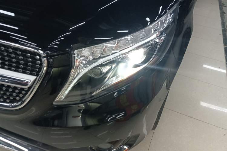 Used Mercedes-Benz Vito 2020 2.0T Business Version 7 Seats Left Front Headlight