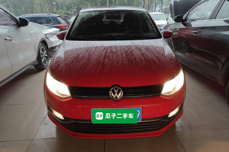 Used Volkswagen Polo 2016 1.6L Automatic Comfort Model Front