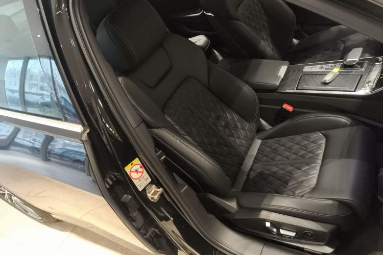 Used Audi A6L 2025 Restyled 45 TFSI quattro Prestige Dynamic Edition
