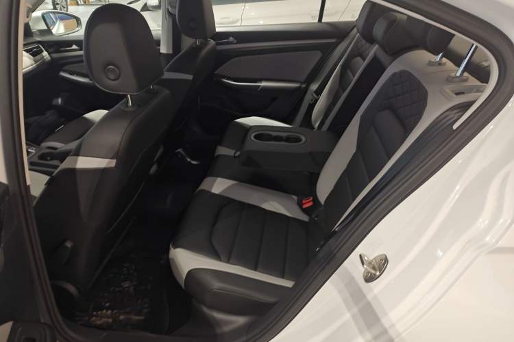 Used Volkswagen Bora 2024 300TSI DSG Prestige Edition