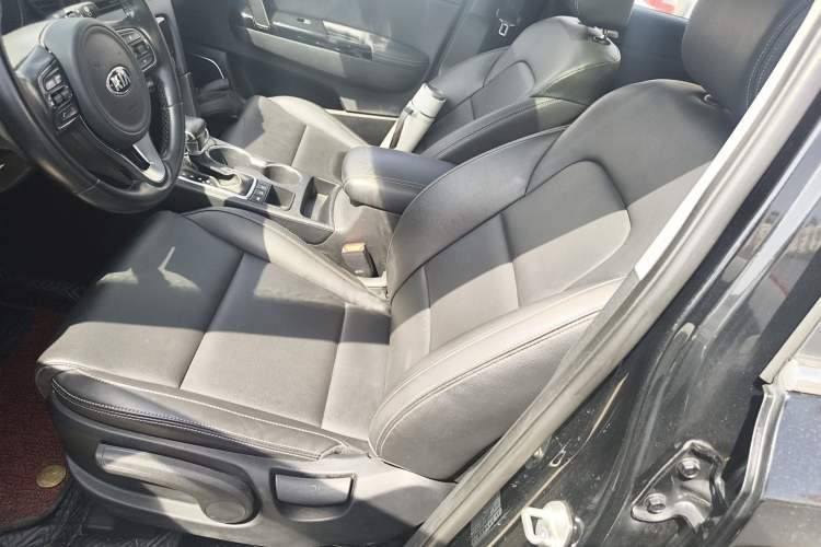 Used Kia KX5 2016 2.0L Automatic 2WD GLS