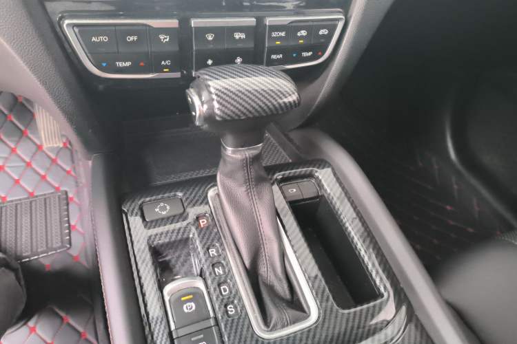 Used GAC Trumpchi GS8 2017 320T Two-Wheel Drive Luxury Smart Connectivity Version (7 Seats)