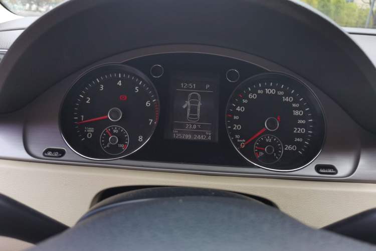 Used Volkswagen Magotan 2013 1.8TSI Premier Model