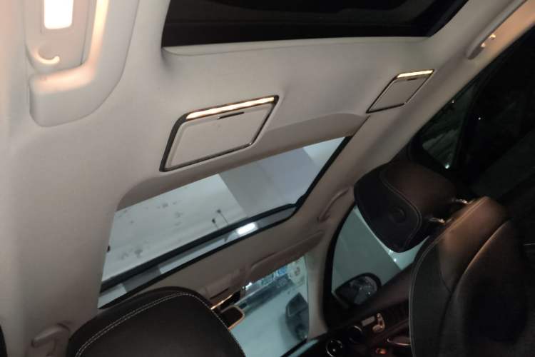 Used Mercedes-Benz C-Class 2015 C 260 L Sport Edition
