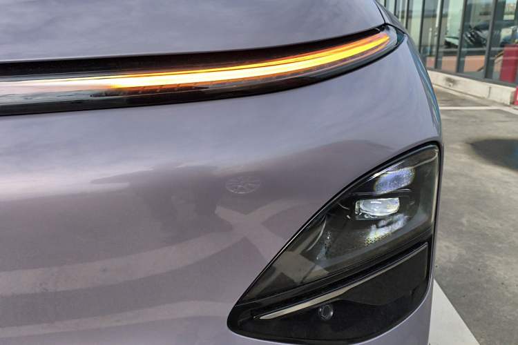 Used XPeng G6 2025 625 Long-Range Max Flagship Edition Left Front Headlight