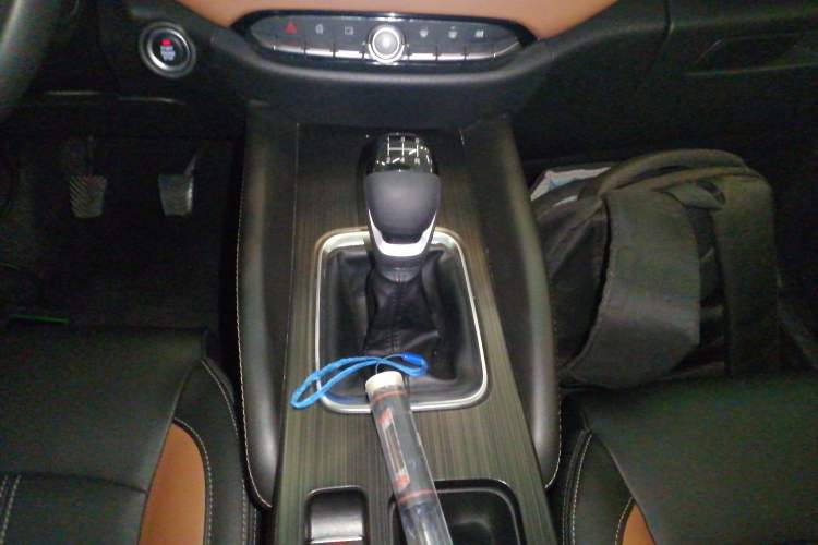 Used Jinbei Viewing 2019 1.6L Manual Comfort Model