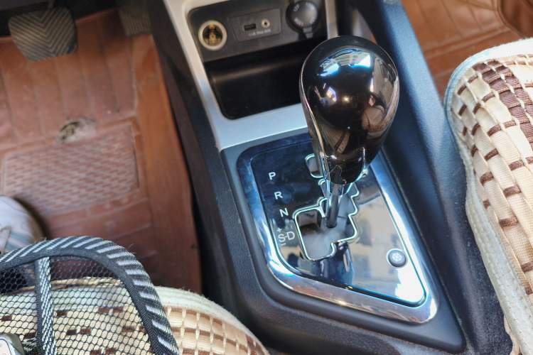 Used JAC Refine S3 2016 1.5L CVT Luxury Smart Version