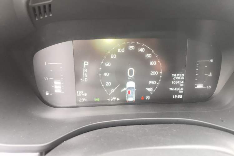Used Volvo XC60 2019 T5 4x4 Smart Edition China V Standard Instrument Cluster