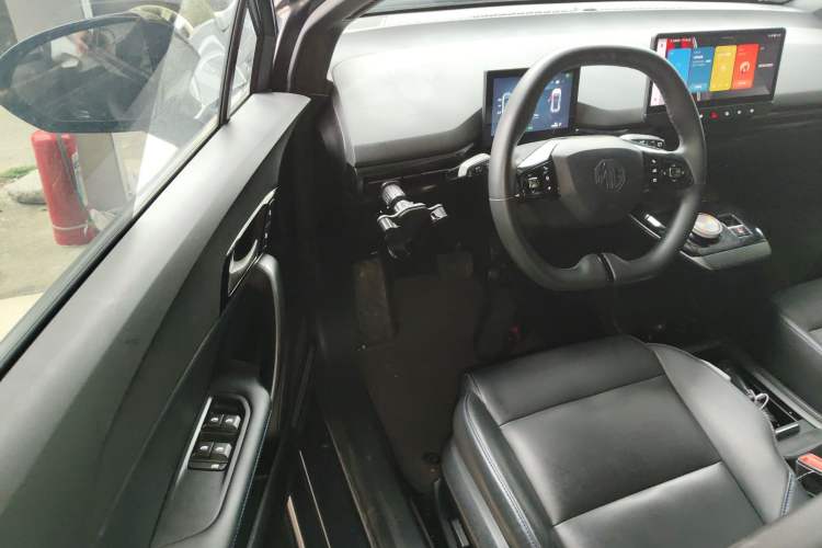 Used MG 4 EV 2023 415 km Range Sea-Faring Champion Edition Driver Seat