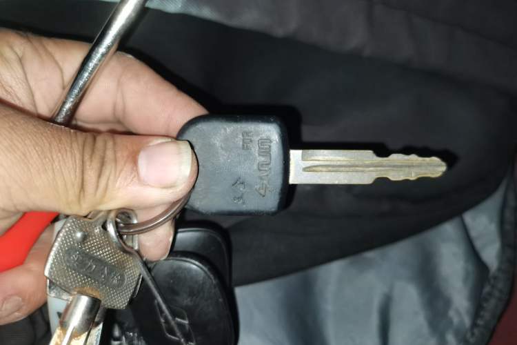 Used FORTHING Lingzhi 2013 M3 1.6L 7-seat Standard Model
