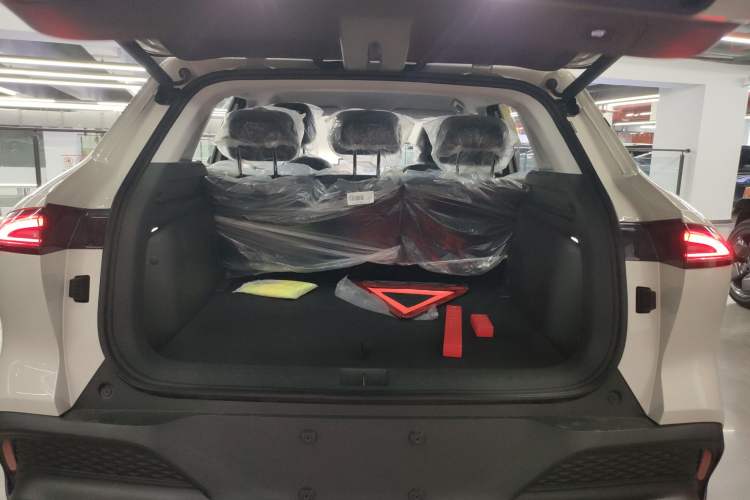 Used Baojun Yunhai 2026 Model 500km Pure Electric Standard Edition