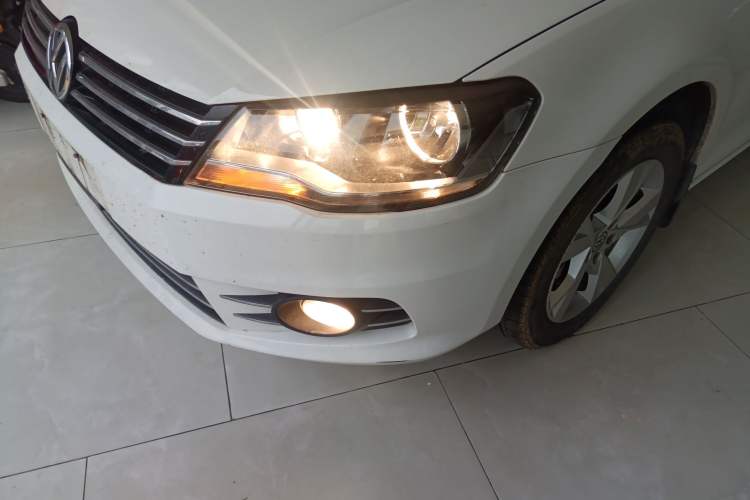 Used Volkswagen Bora 2015 Value Edition 1.6L Manual Fashionable Style
