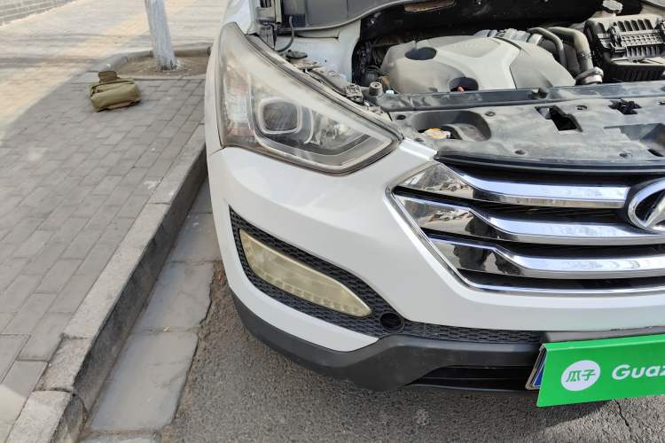 Used Hyundai Santa Fe 2015 2.0T Automatic All-Wheel Drive Smart Version 5 Seats
