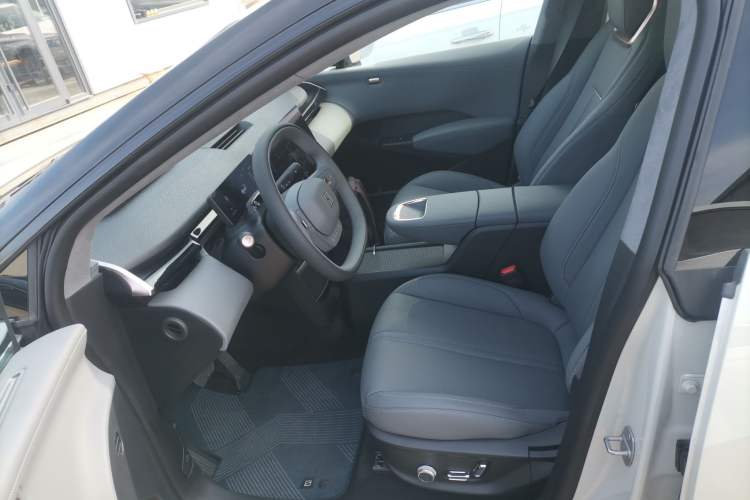 Used Zeekr X 2025 5-Seater Long-Range Version
