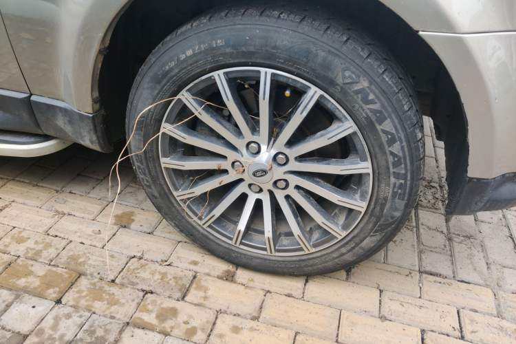 Used Land Rover Range Sport 2011 3.0 TDV6 Diesel Version