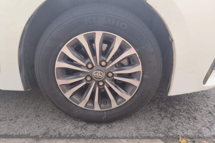 Used Toyota Corolla 2017 Revised Version 1.2T S-CVT GL
