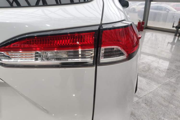 Used Toyota FRONTLANDER 2023 2.0L CVT Leading Edition Right Rear Taillight