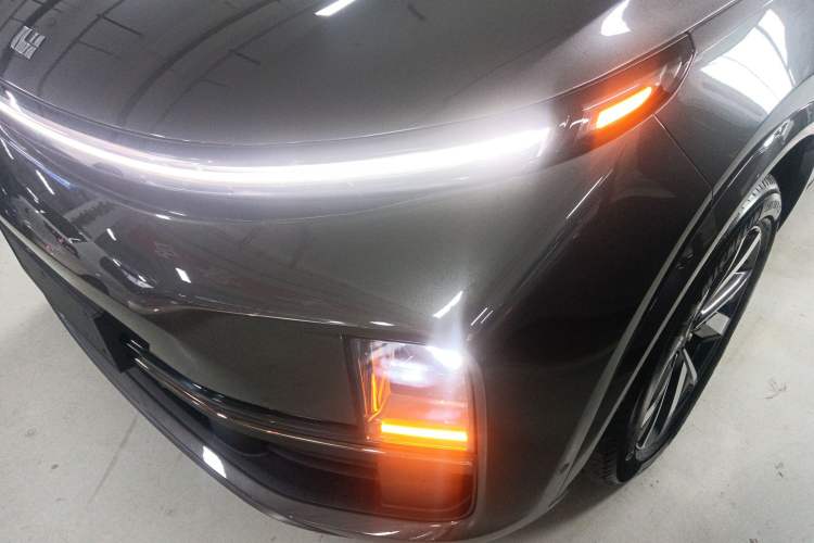 Used Li Auto L8 2023 Pro Model
