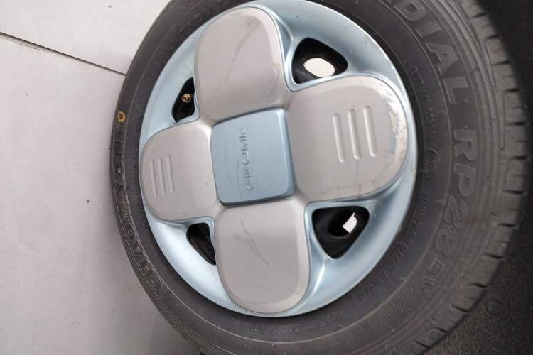 Used Geely Galaxy Panda 2024 Panda Mini 200km Dragon Edition