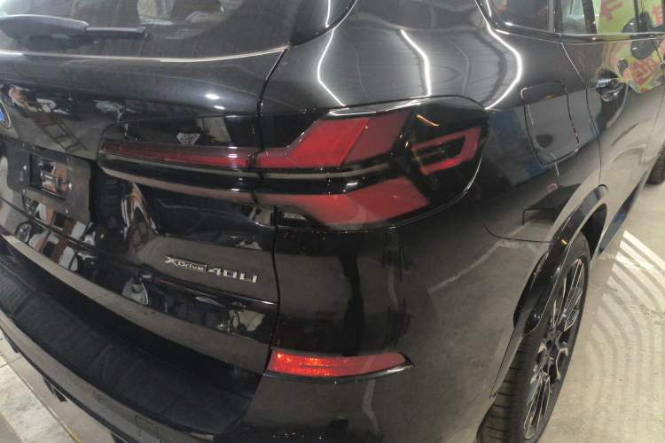 Used BMW X5 2025 Model, xDrive 40Li M Sport Night Package
