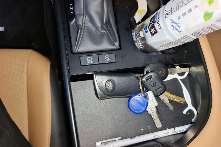 Used Lexus ES 2023 200 Excellence Edition