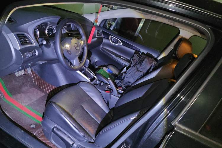 Used Nissan Sylphy 2018 1.6XV CVT Deluxe Edition Left Front Seat