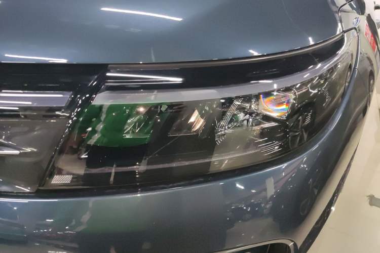 Used Hima AITO M7 2024 1.5T Intelligent Driving 4WD Ultra Version 6 Seats Left Front Headlight