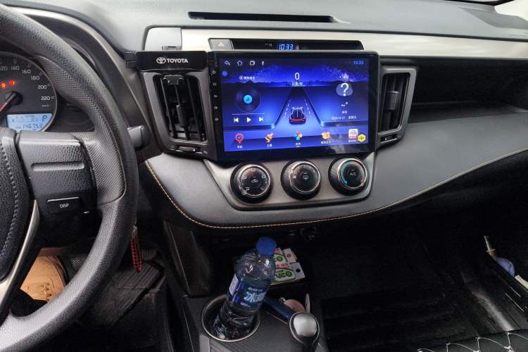 Used Toyota RAV4 2015 2.0L CVT Two-Wheel Drive Urban Edition