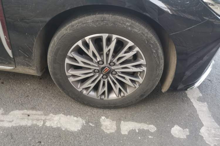 Used Hongqi H5 2023 1.5T DCT Smart Connect Flagship Edition
