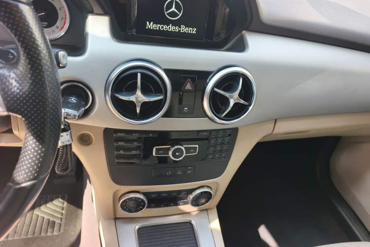 Used Mercedes-Benz GLK-Class 2014 GLK 200 Standard Model