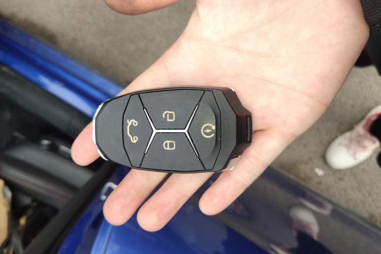 Used Lynk & Co 02 2018 1.5T DCT Two-Wheel Drive Pro Version China V Emission Standard
