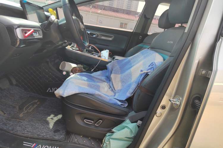 Used AION Y 2023 Younger Star Edition
