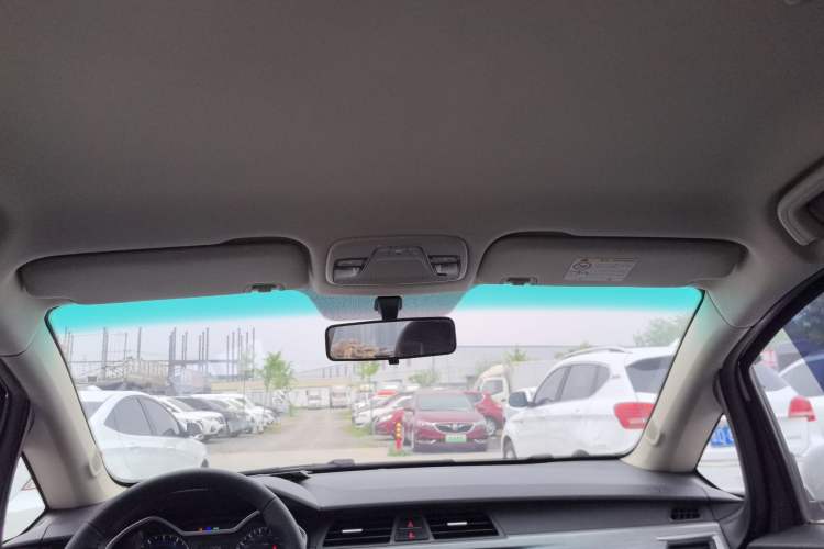 Used Geely Auto Vision X3 2017 1.5L Automatic Elite Model Headliner