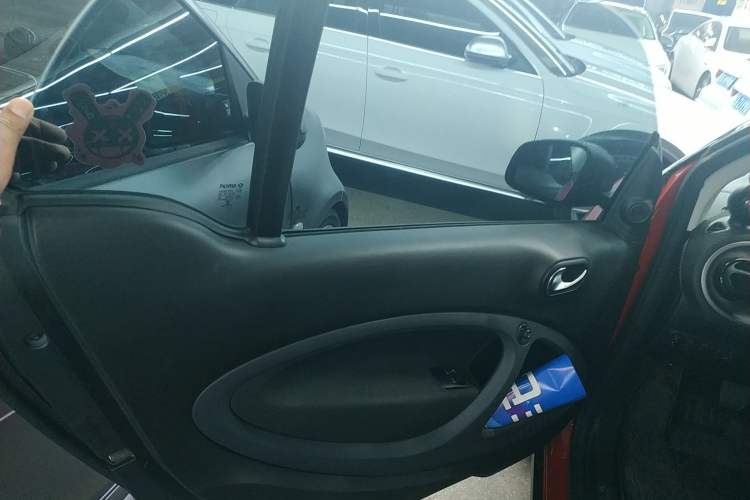 Used smart fortwo 2016 0.9T 66kW Hardtop Pioneer Edition