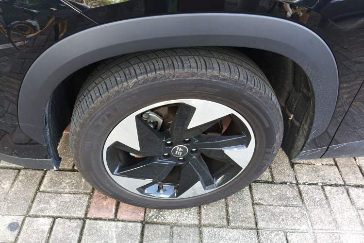 Used JETOUR Shanhai L6 2024 1.5TD DHT ULTRA