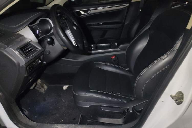 Used Geely Auto Emgrand GL 2018 1.8L DCT Elite Smart Connectivity Version