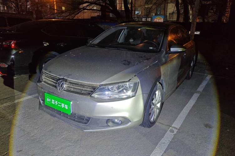 Used Volkswagen Sagitar 2012 1.4TSI Automatic Luxury Edition