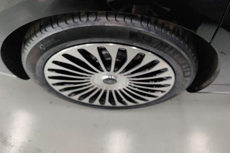 Used Hima Stelato S9 2026 Model Range-Extender Ultra, Rear-wheel Drive, 53kWh