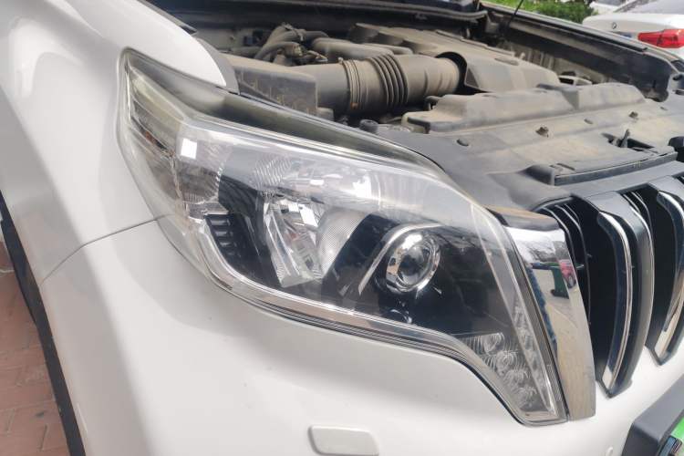 Used Toyota Prado 2014 4.0L Automatic TX-L NAVI
