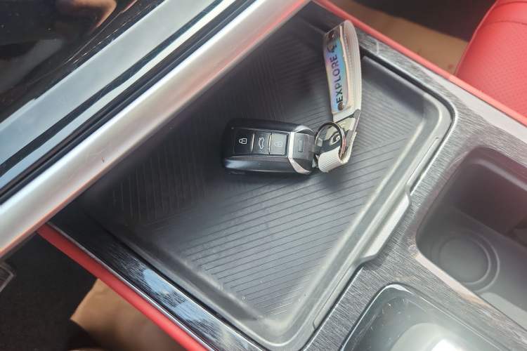 Used Dongfeng Aeolus Yixuan MAX 2021 1.5T Ultra-Stylish Trendsetter Edition Vehicle Key