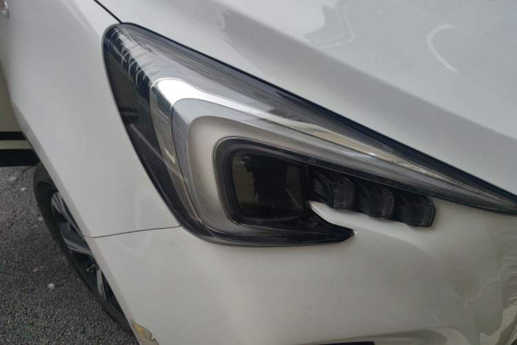 Used CHANGAN OSHAN Benni E-Star 2020 Heartbeat Edition NMC Lithium
